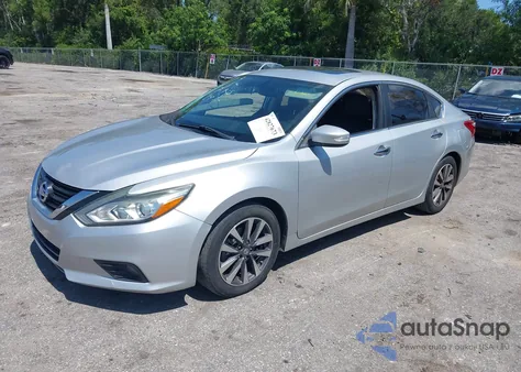 2017 Nissan Altima 2.5 Sl z USA, uszkodzony, nr VIN 1N4AL3AP2HC211788